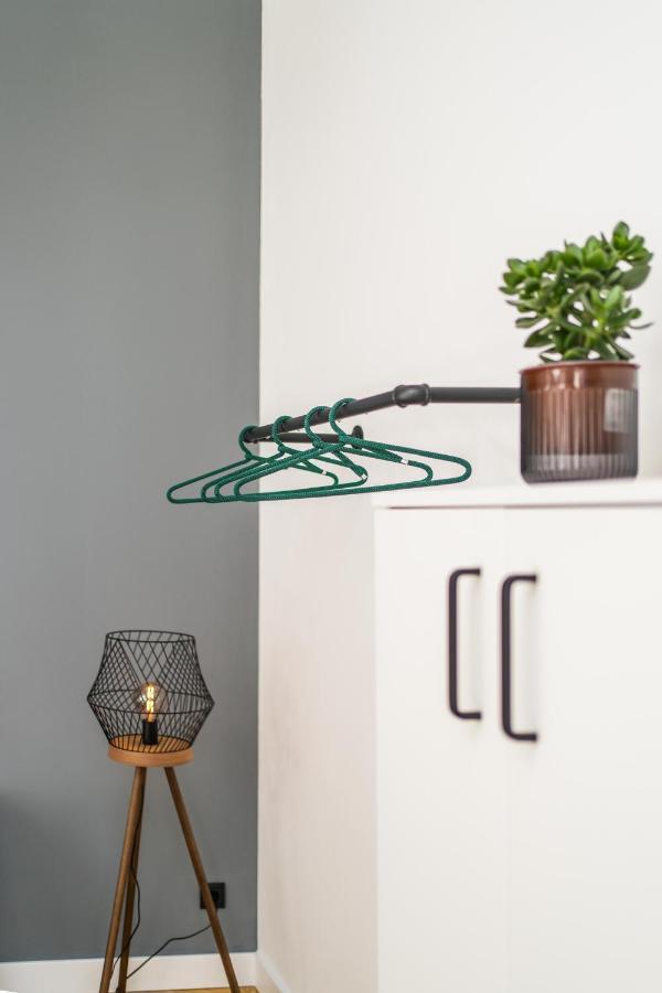 וינה Myflat - Bright Apartment Near Central Station מראה חיצוני תמונה