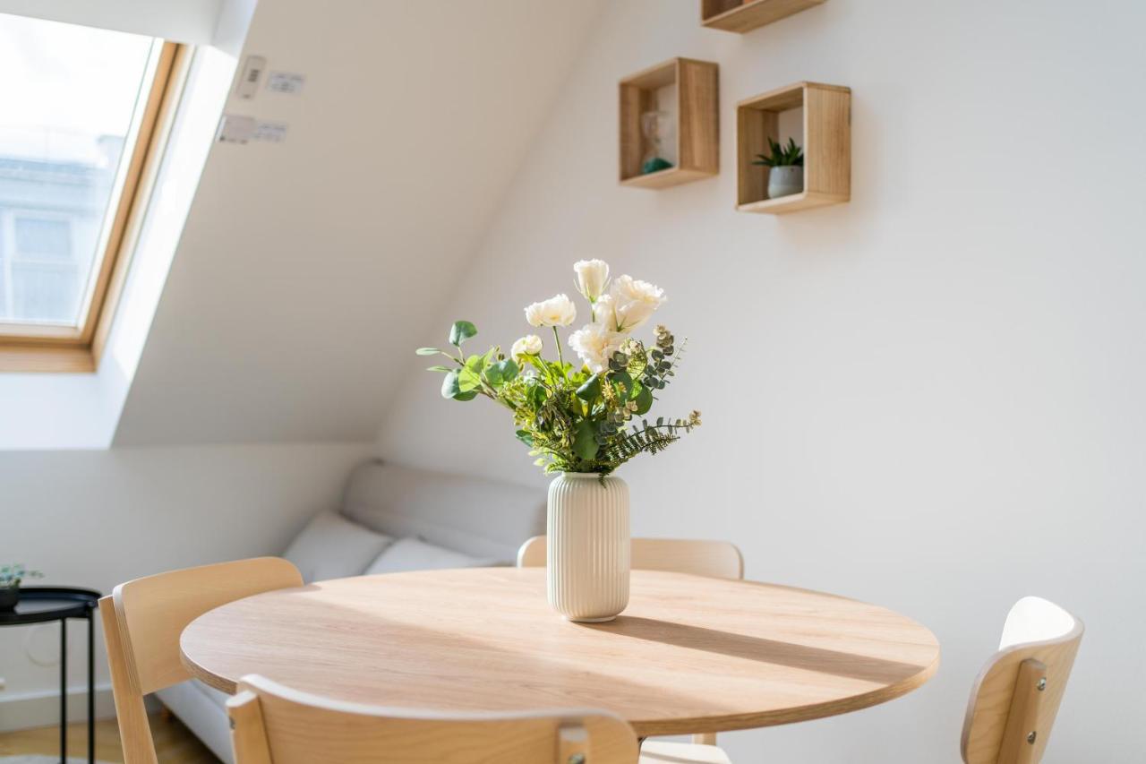 וינה Myflat - Bright Apartment Near Central Station מראה חיצוני תמונה