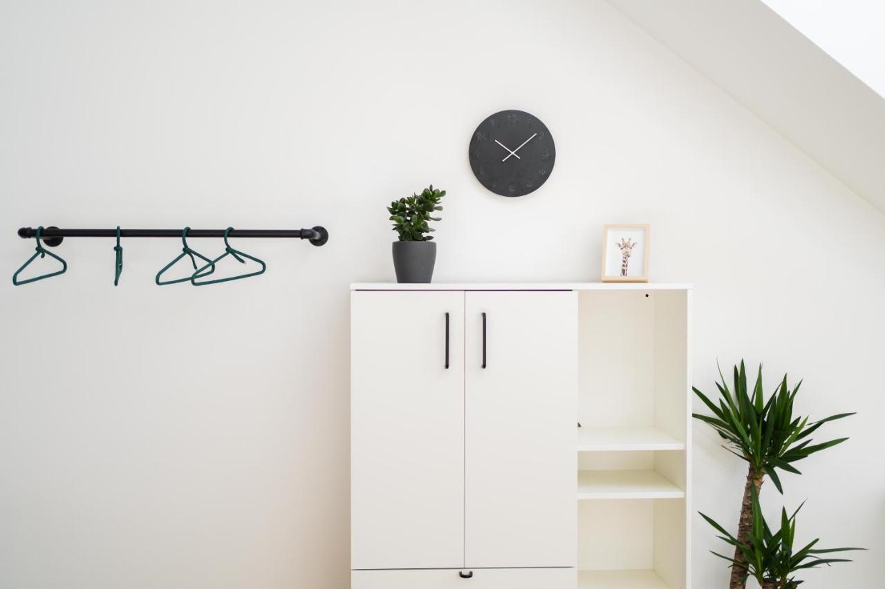 וינה Myflat - Bright Apartment Near Central Station מראה חיצוני תמונה