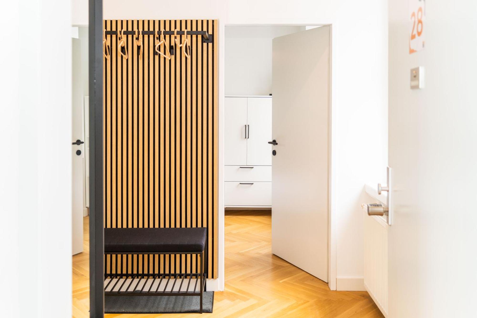 וינה Myflat - Bright Apartment Near Central Station מראה חיצוני תמונה