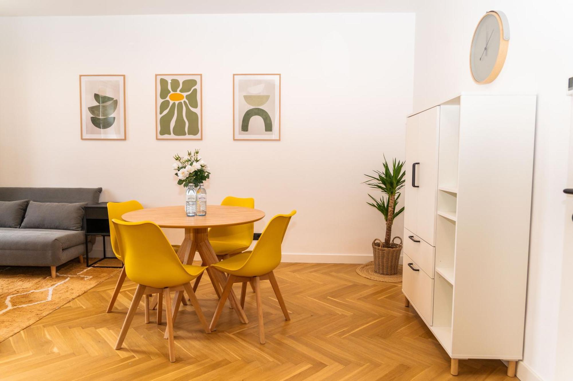 וינה Myflat - Bright Apartment Near Central Station מראה חיצוני תמונה